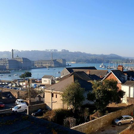 Ferienwohnung Pure B - Exceptional Views Of Tamar & Royal William Yard With Free Parking & Wifi Plymouth Exterior foto
