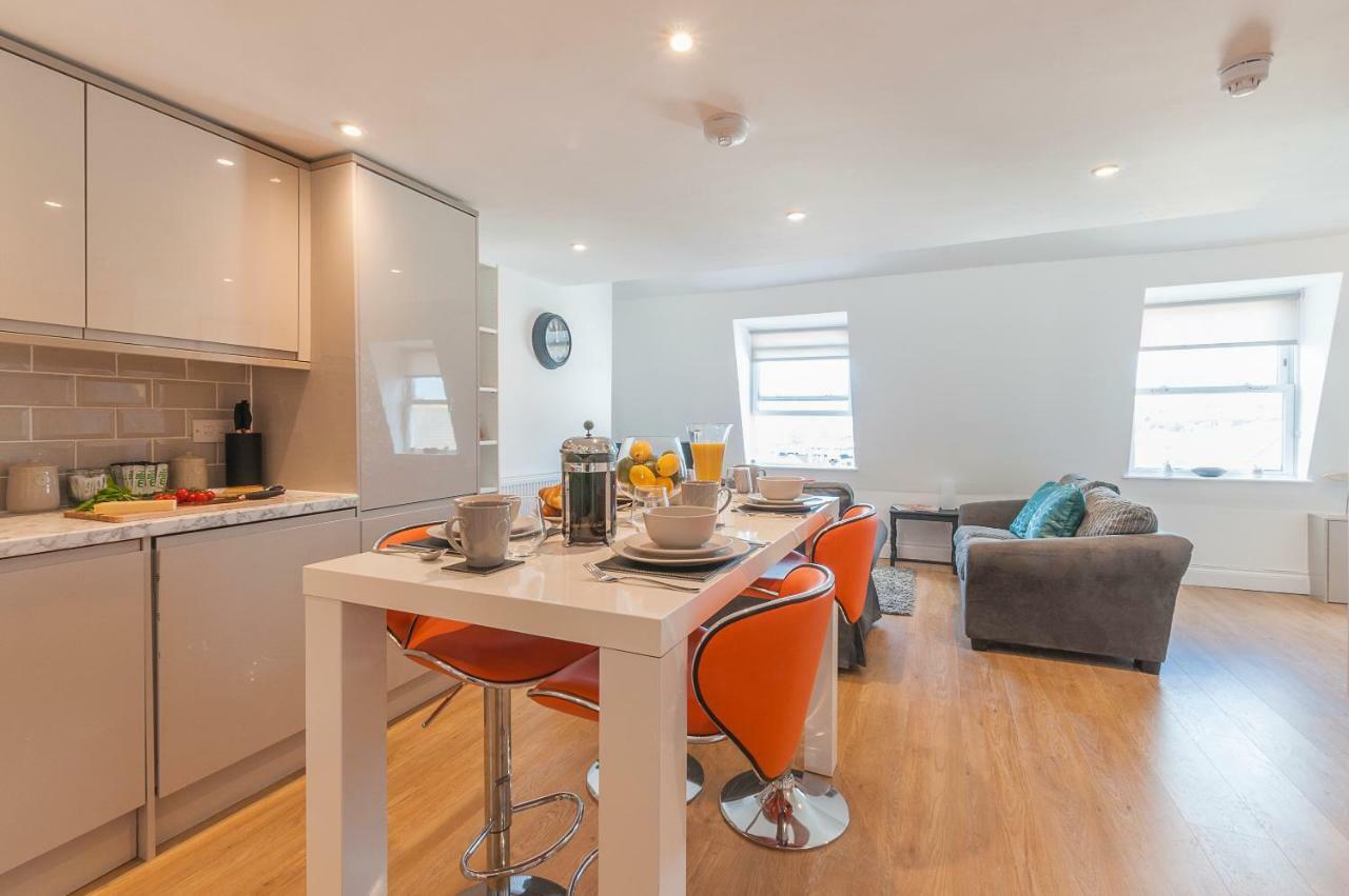 Ferienwohnung Pure B - Exceptional Views Of Tamar & Royal William Yard With Free Parking & Wifi Plymouth Exterior foto