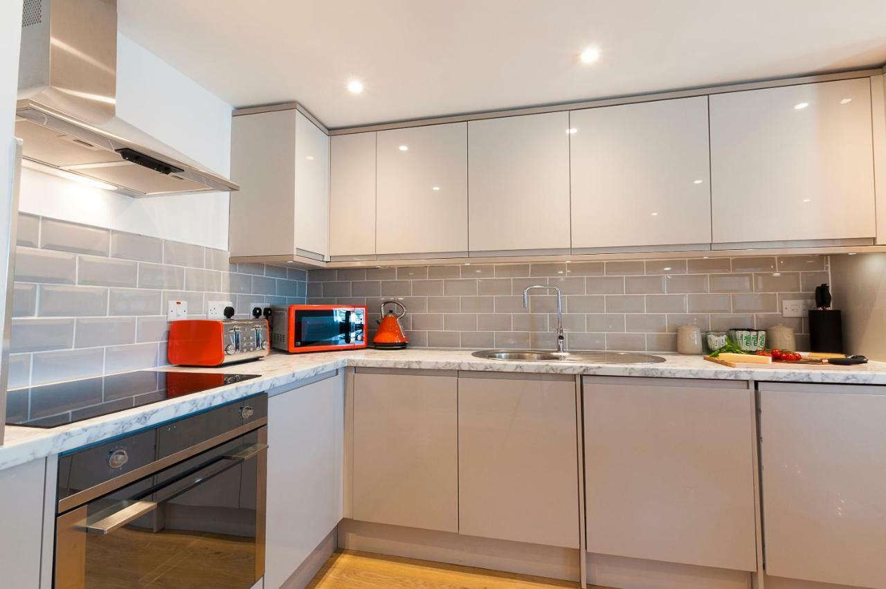 Ferienwohnung Pure B - Exceptional Views Of Tamar & Royal William Yard With Free Parking & Wifi Plymouth Exterior foto
